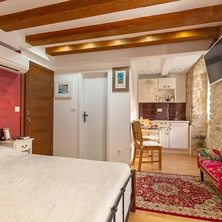 Aurelia Palace Apartment Split